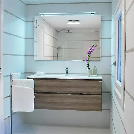 Villa Rent Your Luxury 5 Bedroom Villa, Ibiza 1013 Santa Eularia des Riu